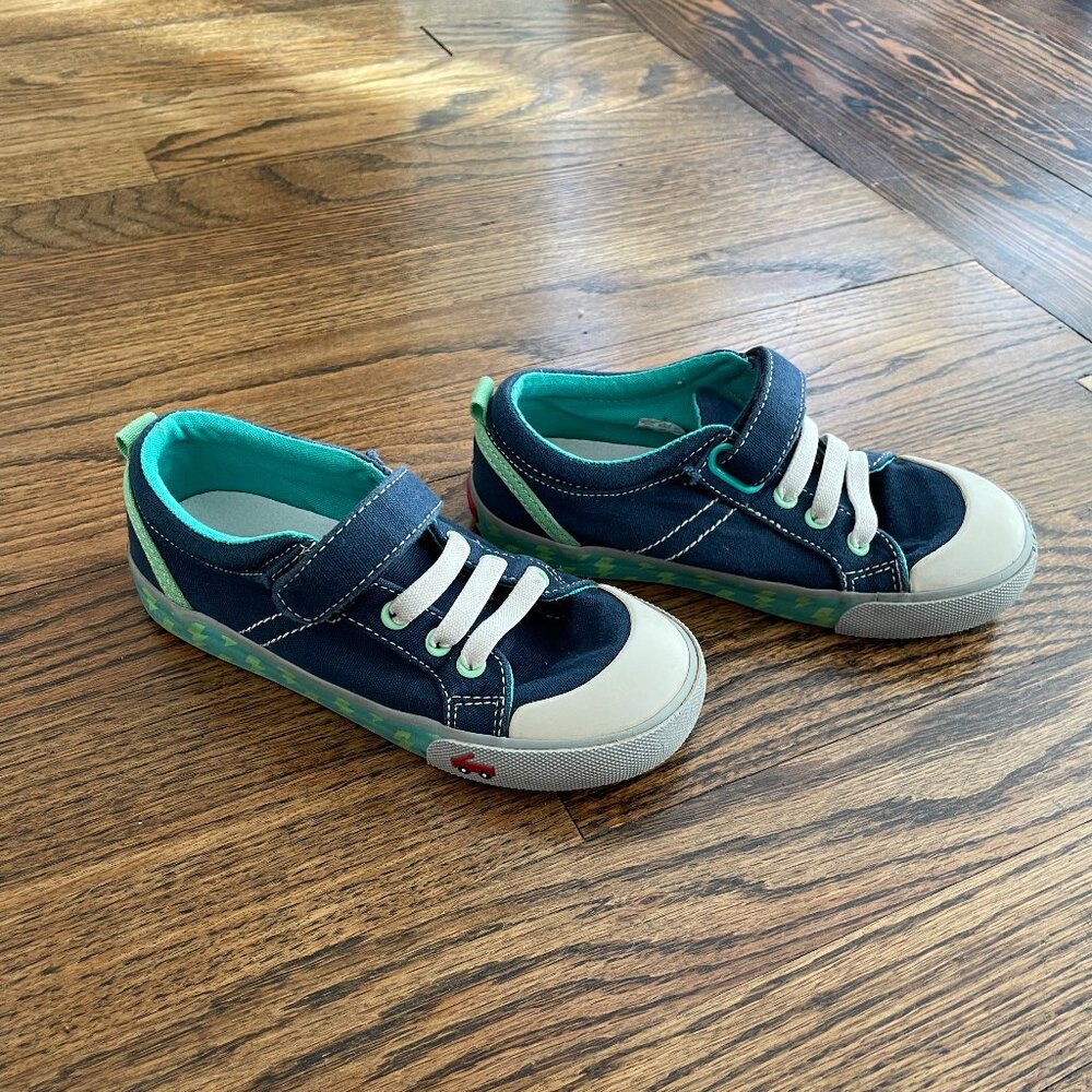 See Kai Run Sneaker, size 12.5